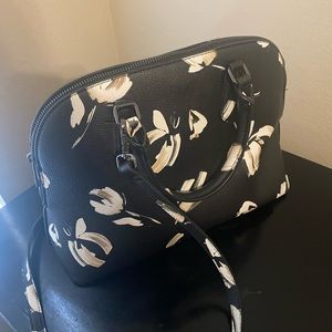 Purse/handbag/corssbody